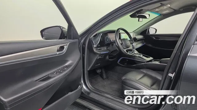 Hyundai Grandeur Новый Grandeur IG — Фото автомобиля 9