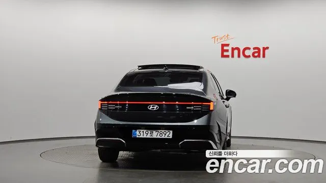 Hyundai Sonata Inspiration — Фото автомобиля 3
