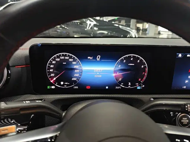 Mercedes-Benz Mercedes-Benz CLA (Import) 2024 Model Facelift CLA 200 — Фото автомобиля 7