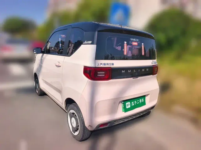 Wuling Hongguang Mini EV — Фото автомобиля 4