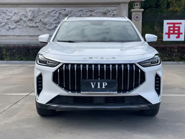 Jetour X70 Plus — Фото автомобиля 2