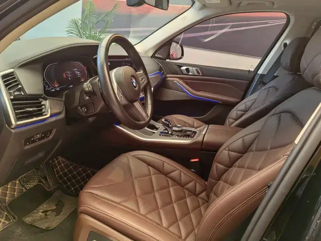BMW X5 — Фото автомобиля 7