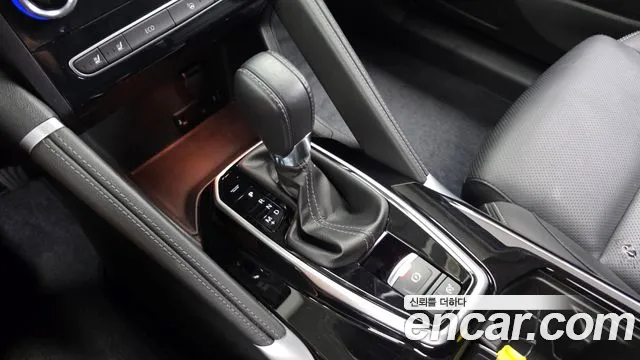 Renault-KoreaSamsung QM6 Новый QM6 2.0 GDe RE Signature 2WD — Фото автомобиля 9