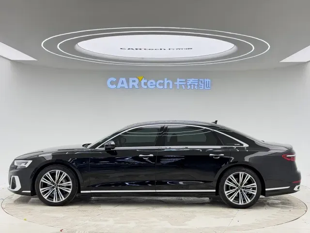 Audi A8 — Фото автомобиля 8