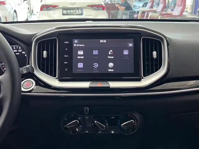 Kia KX1 — Фото автомобиля 10