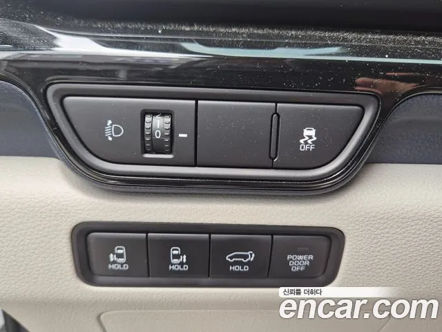 Kia Canival Новый Carnival 4 поколение HEV 9 мест Signature — Фото автомобиля 13