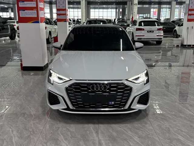 Audi A3 — Фото автомобиля 2