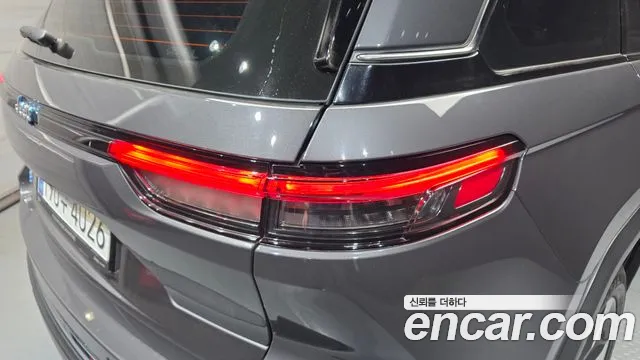Jeep Cherokee — Фото автомобиля 23