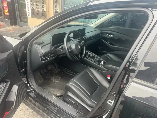 Honda Inspire — Фото автомобиля 4