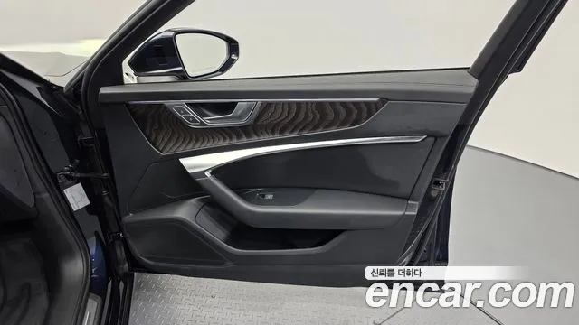 Audi A6 45 TFSI quattro Premium — Фото автомобиля 22