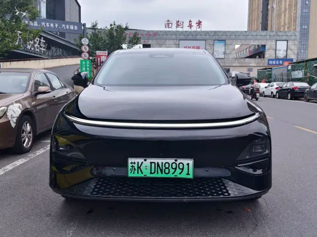 Xpeng G6 — Фото автомобиля 3