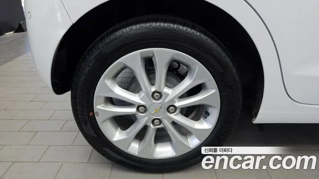 Chevrolet Spark — Фото автомобиля 5
