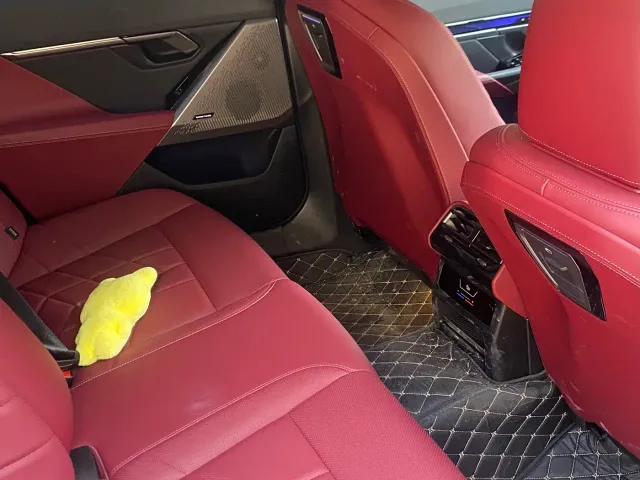 BMW 5 Series — Фото автомобиля 16