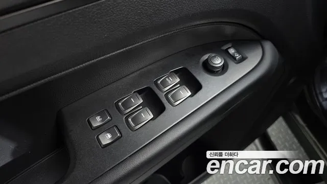 KG_Mobility_Ssangyong Rexton Новый Rexton Sport Дизель 2.2 4WD — Фото автомобиля 29