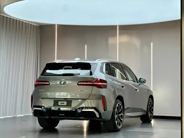 BMW X3 — Фото автомобиля 10