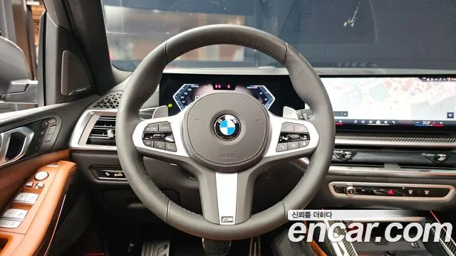 BMW X7 — Фото автомобиля 13