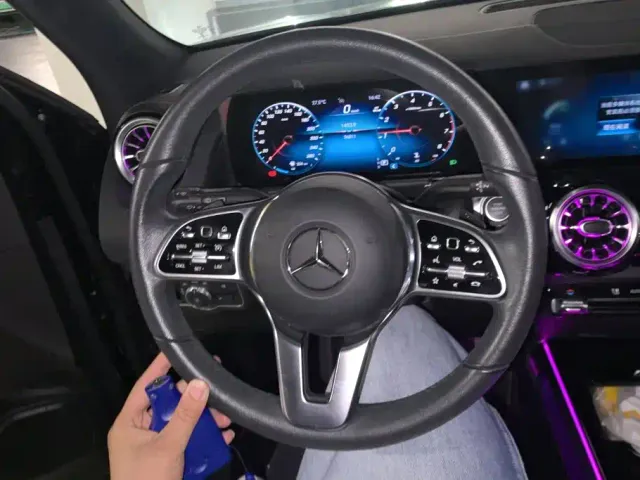 Mercedes-Benz GLB-Class — Фото автомобиля 15