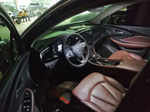 Buick Envision Plus 2021 532T FWD Elite Trim — Фото автомобиля 19