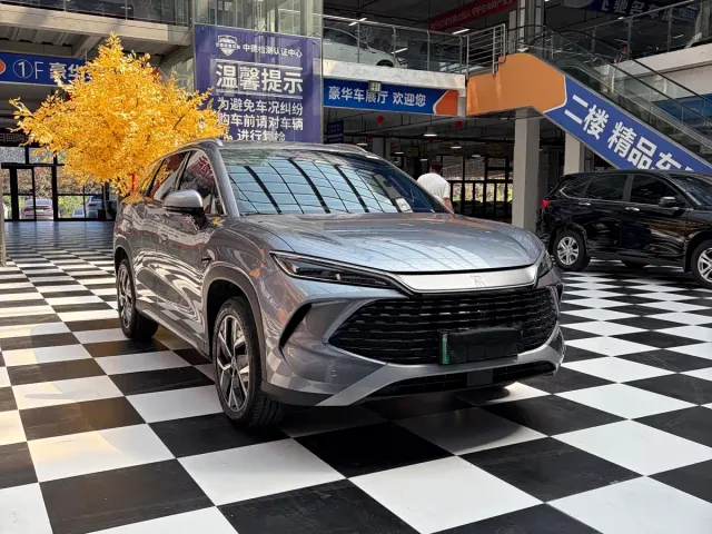 BYD Song L DM-i — Фото автомобиля 3