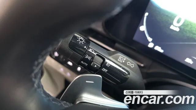 Kia Canival Carnival 4 поколение Бензин 7 мест Signature — Фото автомобиля 28