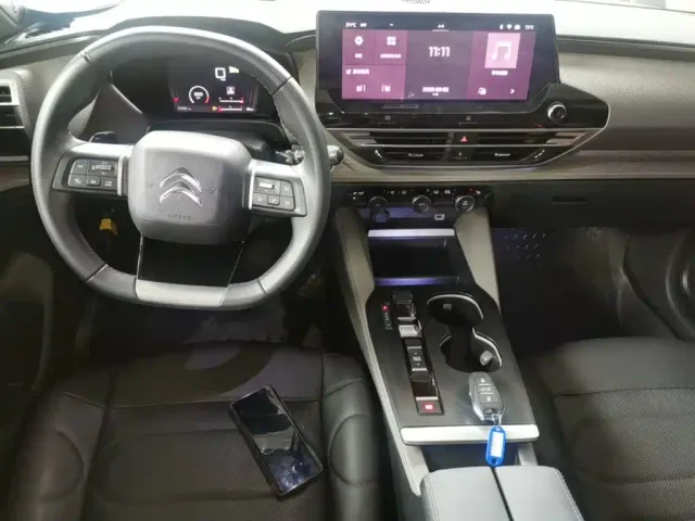 Citroen C5 X — Фото автомобиля 9