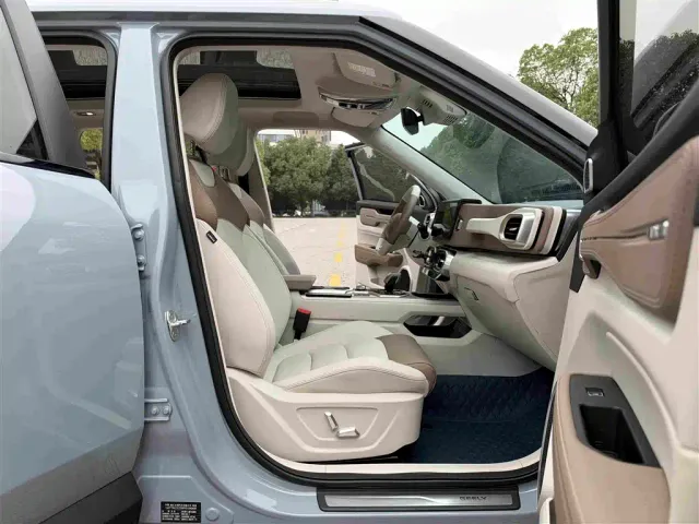 Geely ICON — Фото автомобиля 19