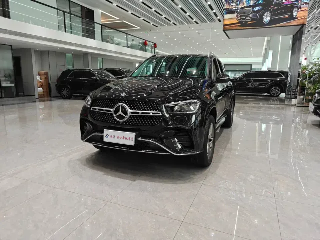 Фотография автомобиля — Mercedes-Benz GLE-Class