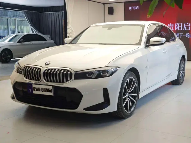 Фотография автомобиля — BMW 3 Series