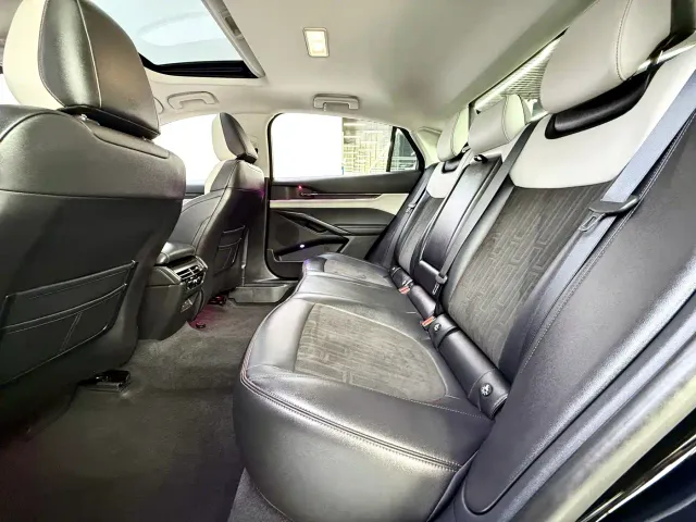 Ford Mondeo — Фото автомобиля 12