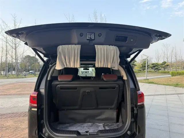 GAC Trumpchi M8 — Фото автомобиля 8