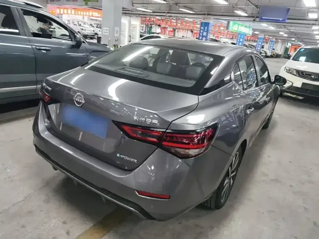 Nissan Sylphy — Фото автомобиля 6