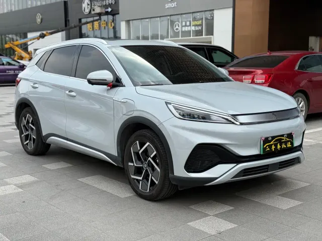 BYD Yuan PLUS — Фото автомобиля 3