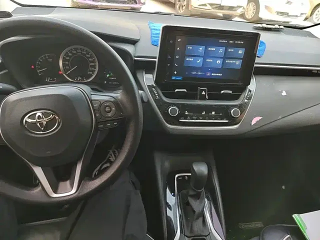 Toyota Corolla — Фото автомобиля 9