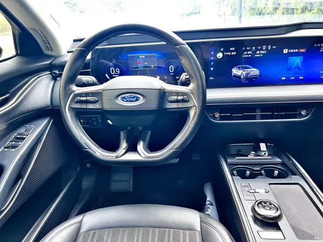 Ford Mondeo — Фото автомобиля 11