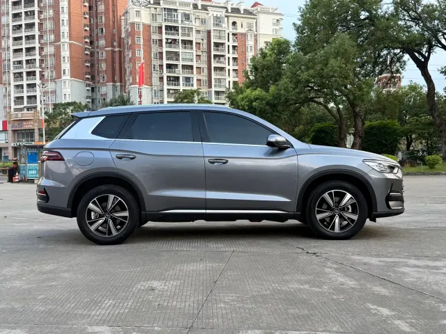 BYD Song Pro — Фото автомобиля 13