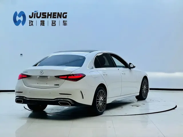 Mercedes-Benz C-Class — Фото автомобиля 13