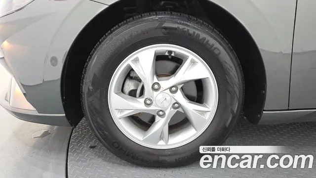 Hyundai AVANTE Avante (CN7) 1.6 LPi (Для проката) — Фото автомобиля 5