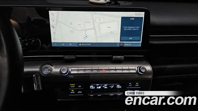 Hyundai Kona Kona (SX2) Бензин 1.6 турбо 2WD — Фото автомобиля 12