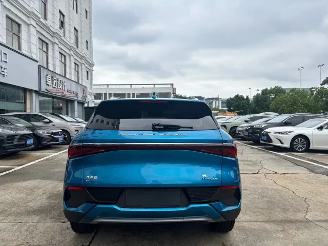 BYD Yuan PLUS — Фото автомобиля 6