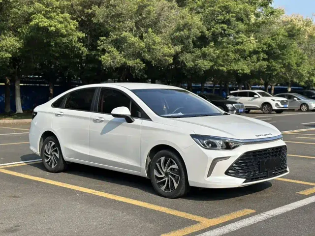 BAIC Beijing U5 PLUS — Фото автомобиля 3