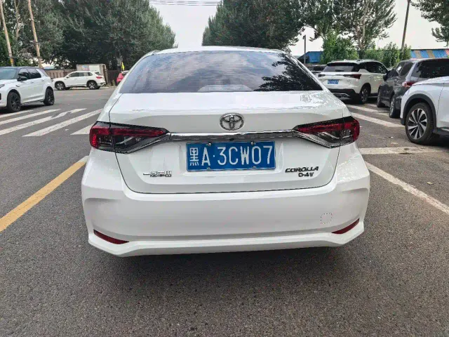 Toyota Corolla — Фото автомобиля 6
