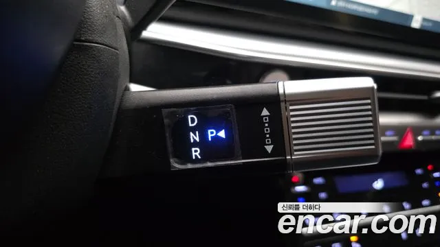 Hyundai Grandeur GN7 — Фото автомобиля 12