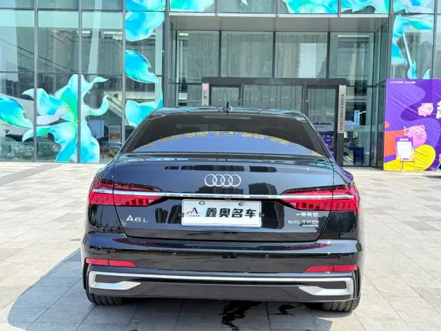 Audi A6L — Фото автомобиля 8