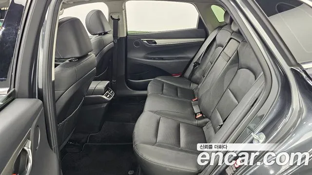 Hyundai Grandeur Новый Grandeur IG — Фото автомобиля 12