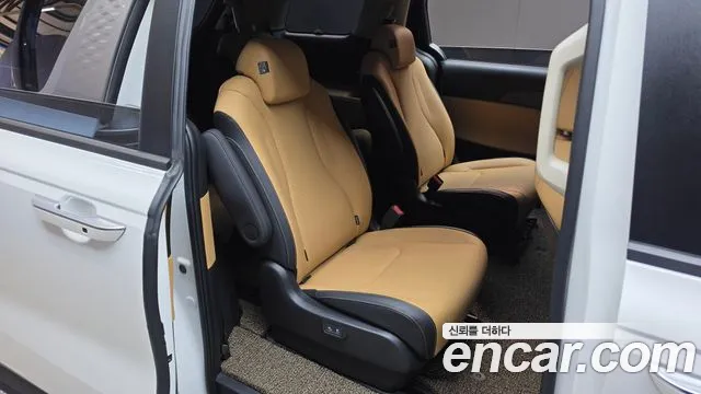 Kia Carnival 4th Gen — Фото автомобиля 17