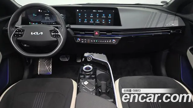 Kia EV6 — Фото автомобиля 28