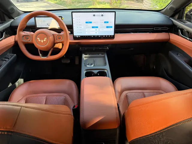 Wuling Starlight — Фото автомобиля 8