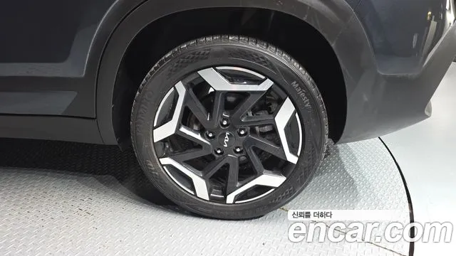 Kia Seltos New — Фото автомобиля 6