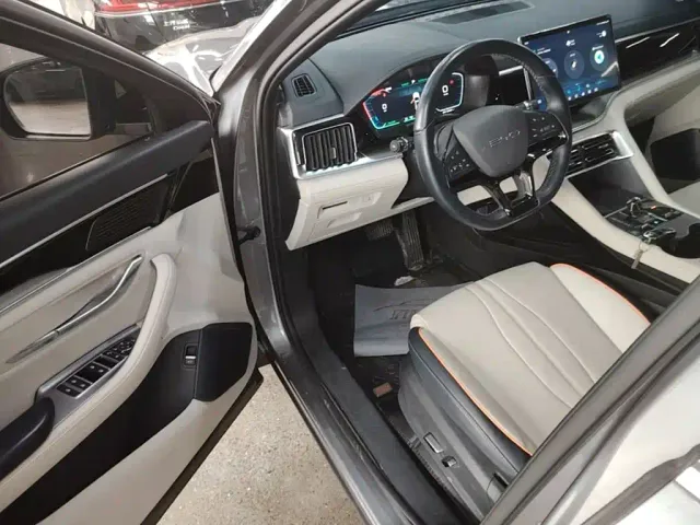 BYD Song PLUS — Фото автомобиля 14