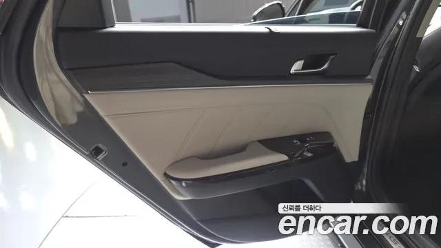 Kia K5 Signature — Фото автомобиля 21